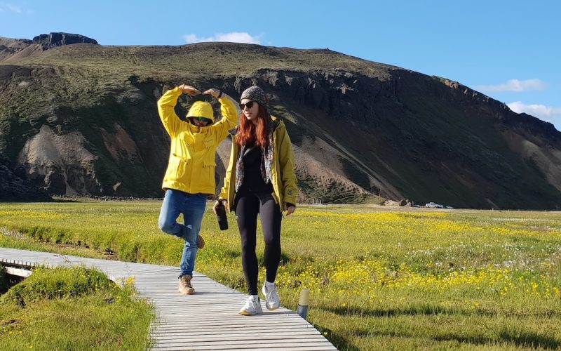 Hur ofta bör fotbollsspelare byta sina skor?