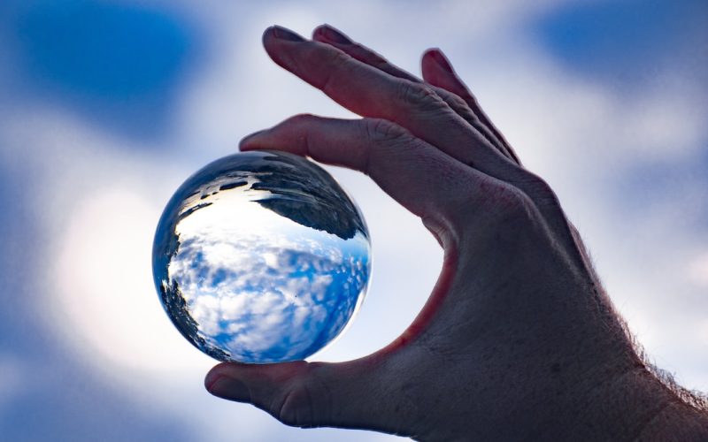 Vem är fotbollens GOAT?