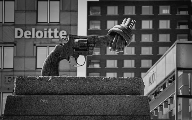 Malmö FF möter Vikingur Reykjavik: En spännande fotbollsmatch mellan svenska och isländska lag