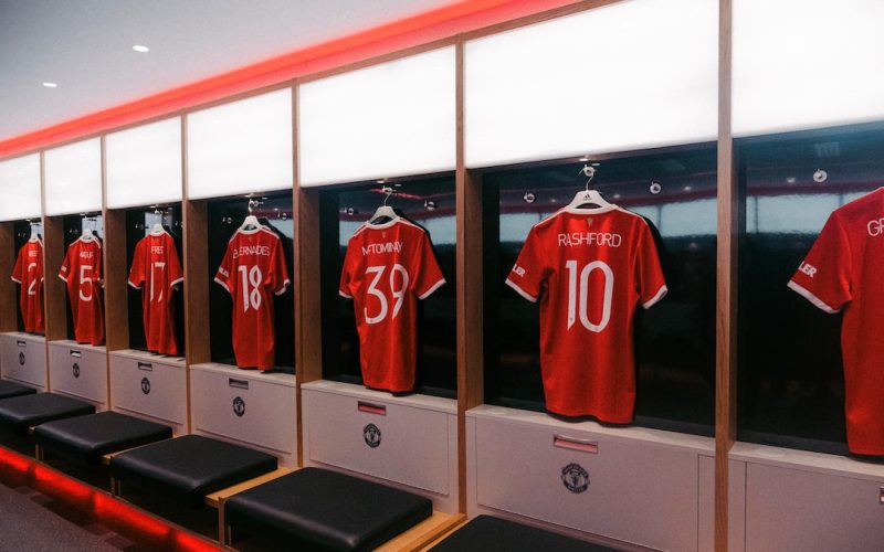 Engelsk fotboll: Historia, lag och spelstil i England